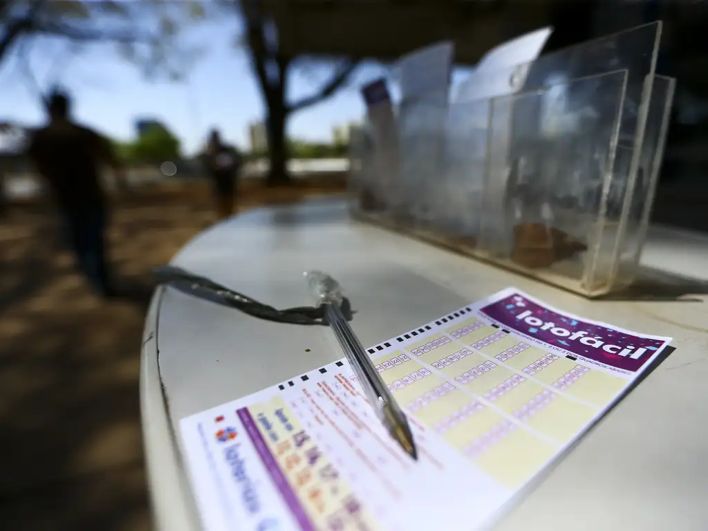 Entenda como lotofácil hoje, concurso 3583: confira o resultado sorteado nesta sexta (9)
