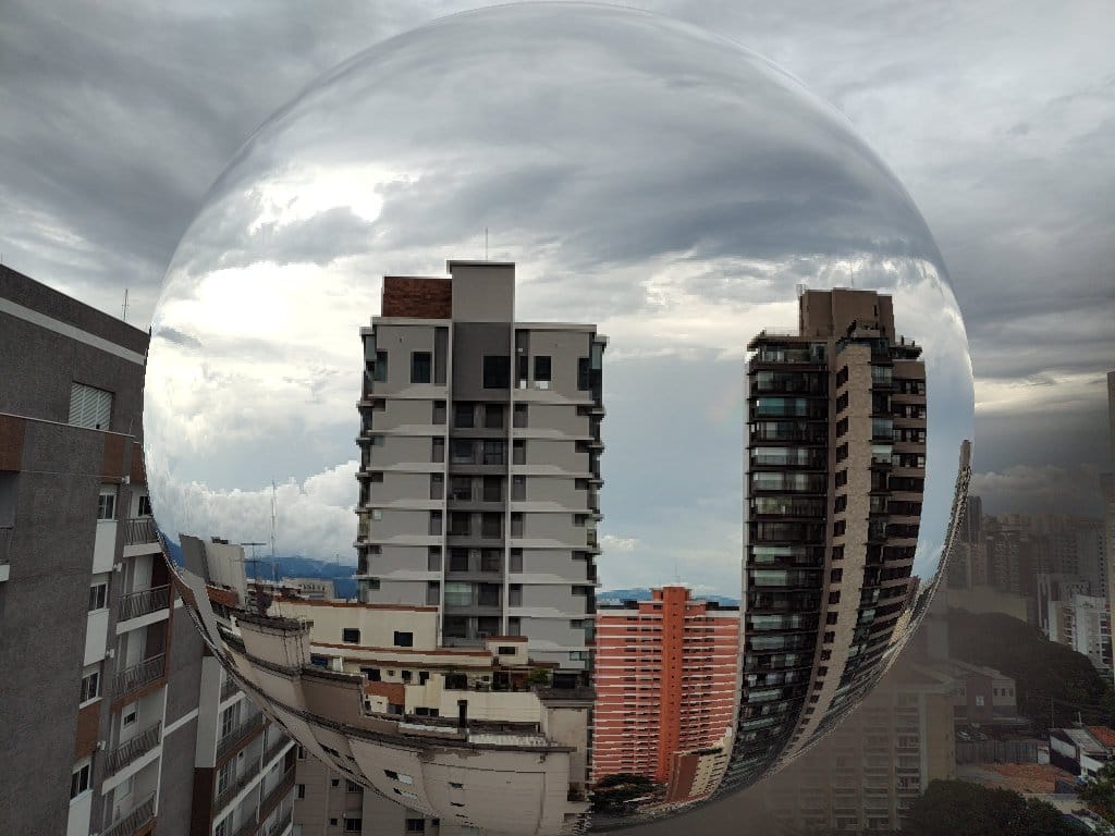 Aplicativo Zoom FX amplia recursos da câmera do celular com efeitos especiais