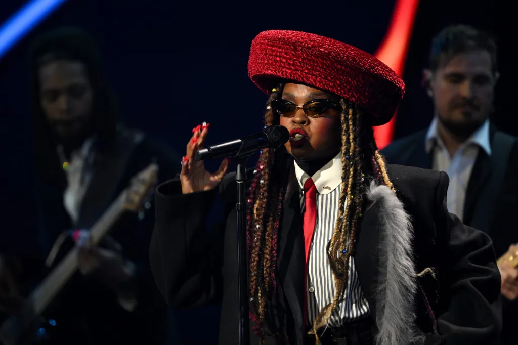 Artistas confirmados para homenagear lendas no segmento In Memoriam do Grammy 2026