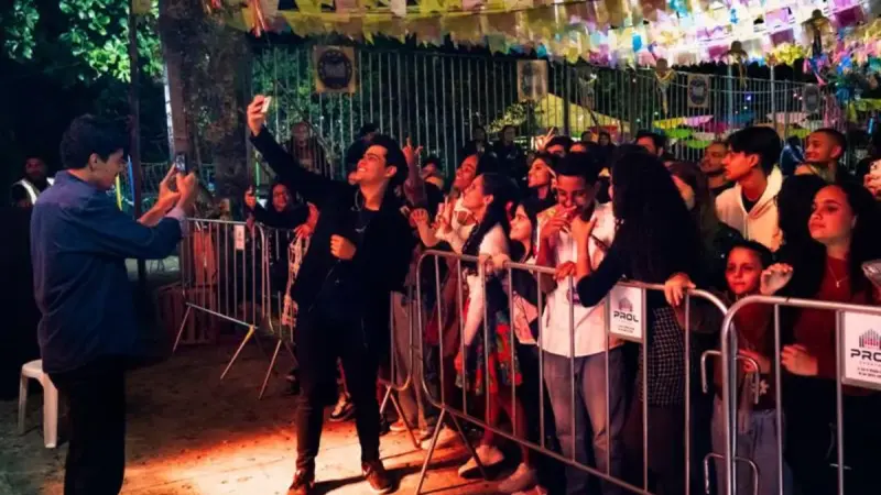 Otávio Augusto: o jovem cantor que ganha destaque no sertanejo