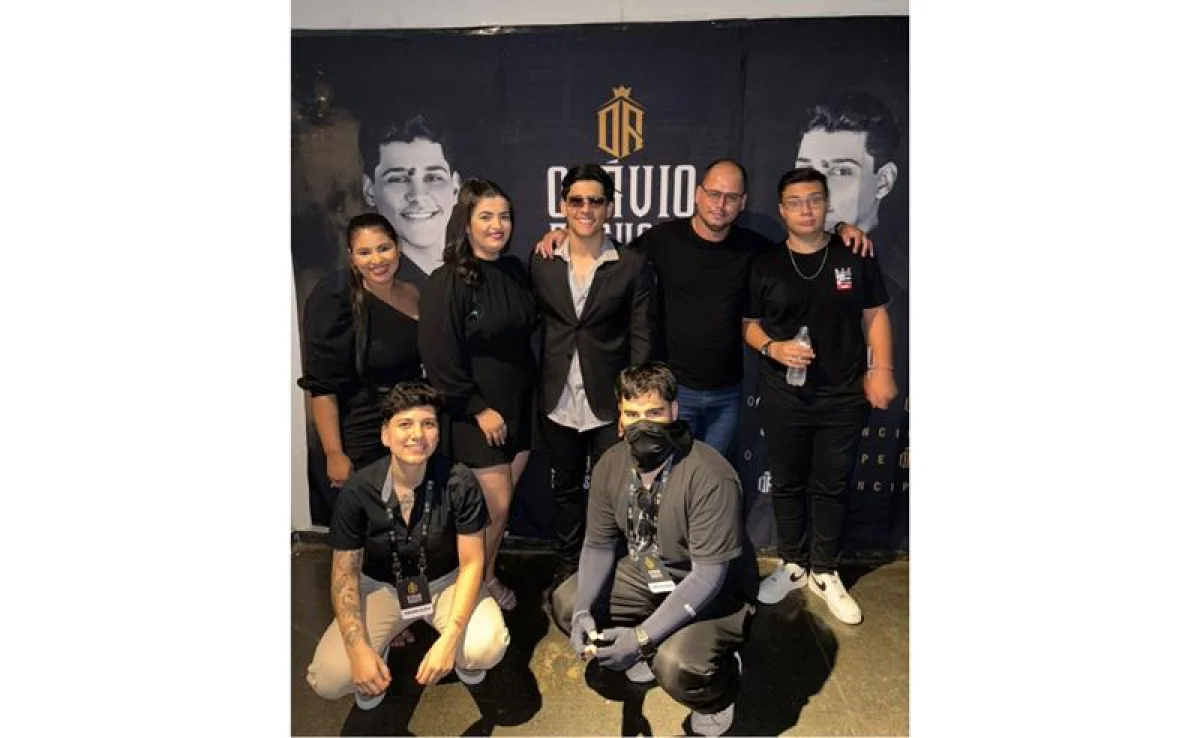 Otávio Augusto ganha destaque nas redes sociais e na cena sertaneja