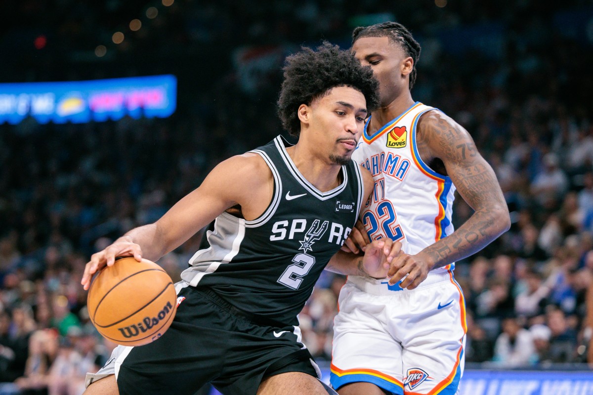Spurs vencem Thunder por 117 a 102 e se aproximam da liderança da conferência
