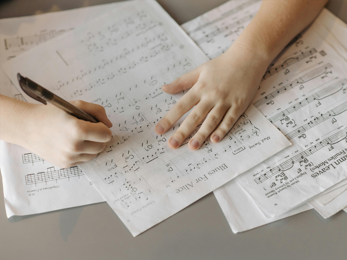Estudo aponta avanço da tecnologia na gestão de direitos autorais e criação musical
