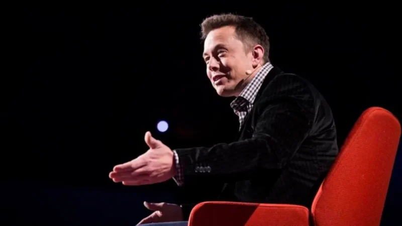 Elon Musk diz que robôs substituirão cirurgiões e tornarão faculdades de medicina “inúteis”