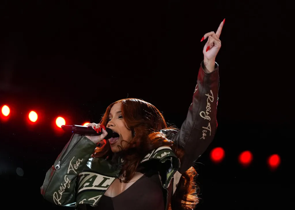 Cardi B vai se apresentar na Fanatics Super Bowl Party de Michael Rubin em São Francisco