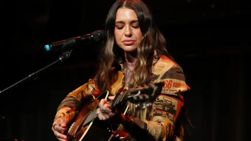 Morgan Wade e Carter Faith deixam lineup do Rock the Country