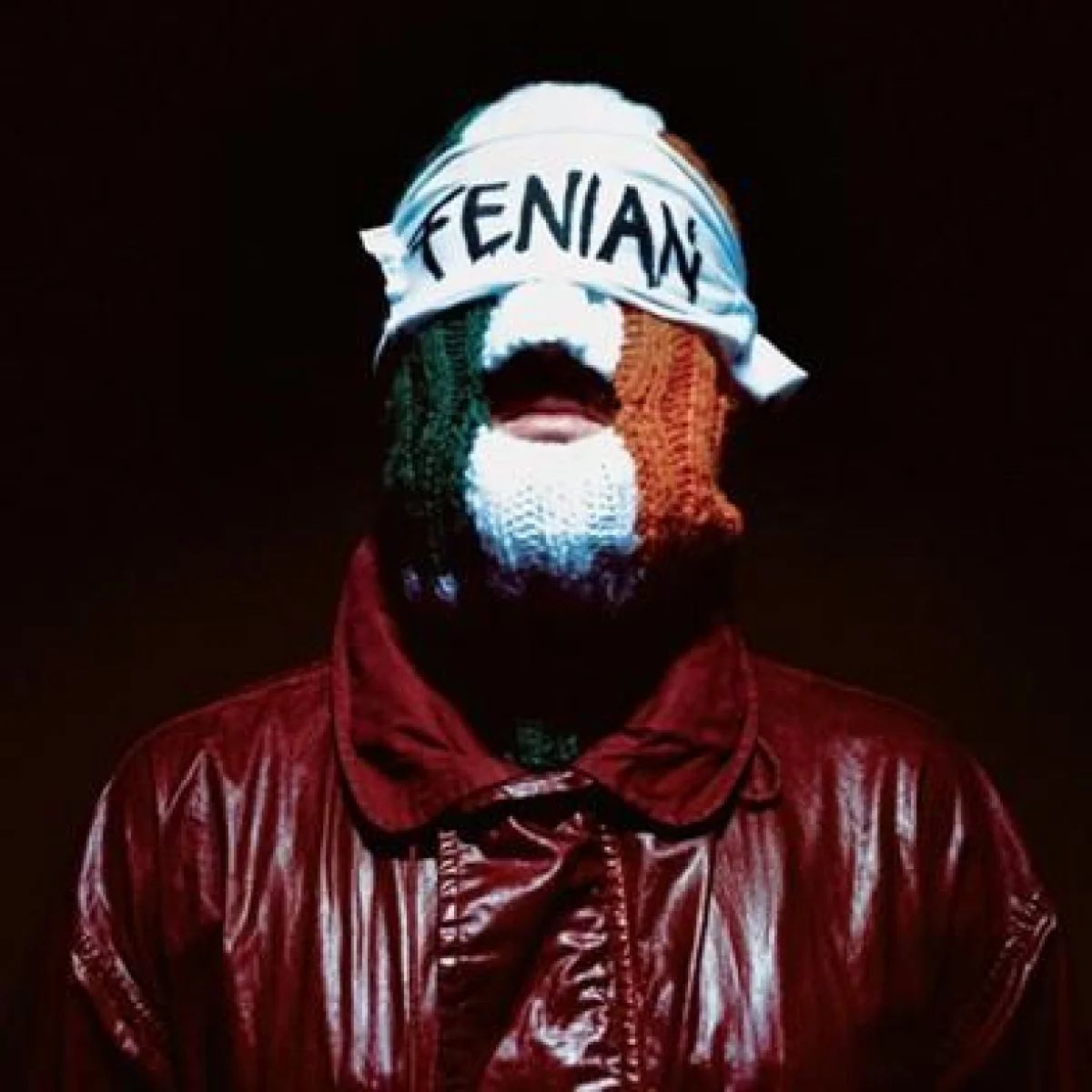Kneecap detalha novo álbum “FENIAN” e lança single “Liars Tale”