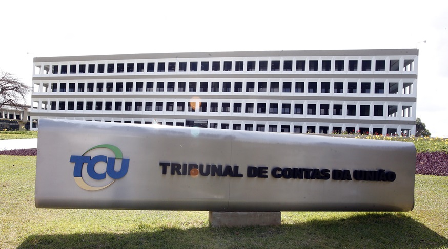 Ministro do TCU pausa inspeção no Banco Central sobre liquidação do Banco Master e remete processo ao Plenário