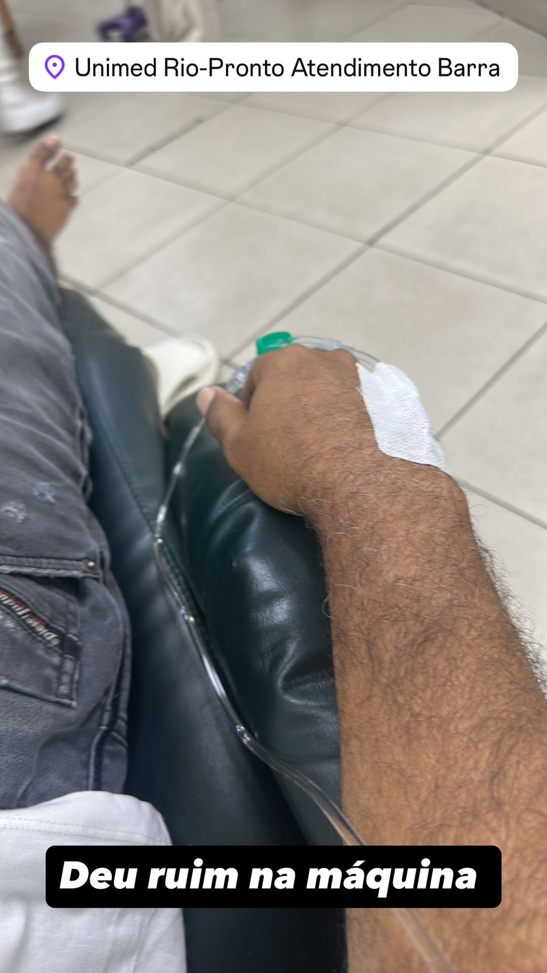 Dudu Nobre é internado com pneumonia e shows são adiados