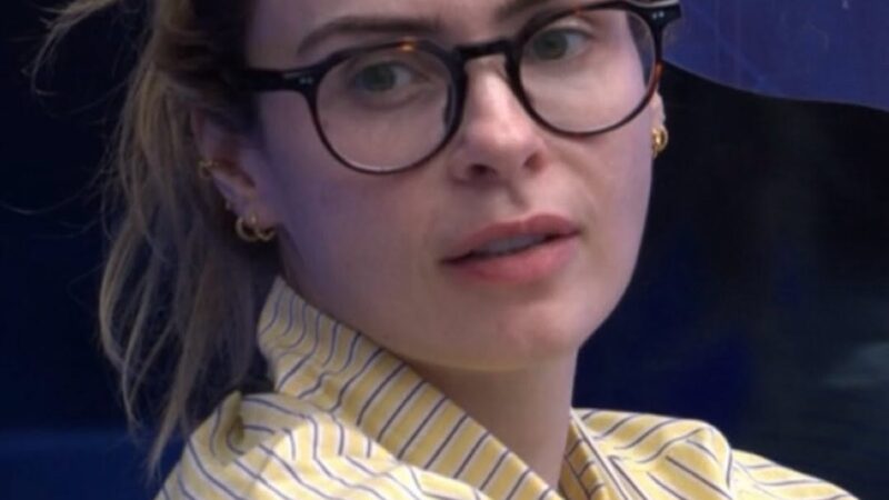 Marina Sena pede ajuda a Juliano Floss para se aproximar de Ana Paula no BBB 26