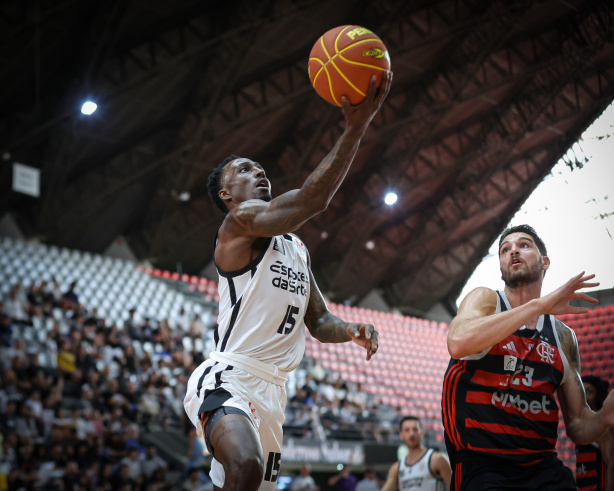 Descubra corinthians visita o líder flamengo e tenta embalar no nbb; saiba tudo