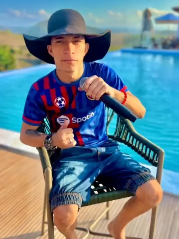 Márcio Lima: cantor de 23 anos conquista público com canções autorais