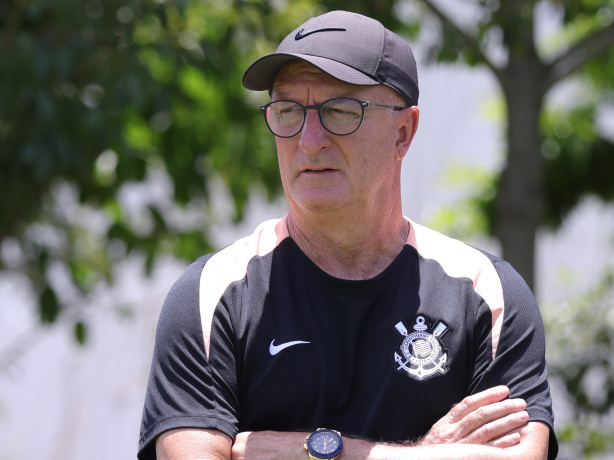 Dorival Júnior busca primeiro triunfo no Paulista contra o São Paulo