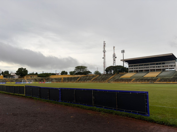 Maior público do estádio Zezinho Magalhães em Copinha teve invasão e pancadaria