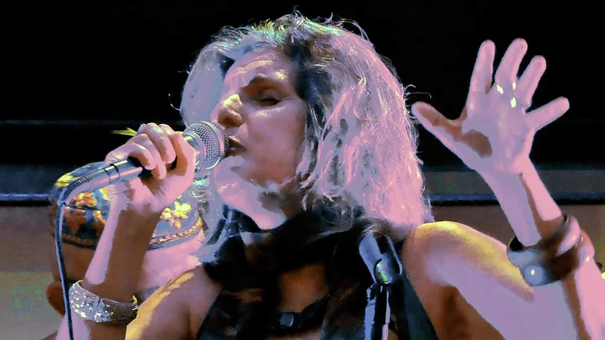 Thaís Fraga apresenta show gratuito de Carnaval no Sesc Flamengo