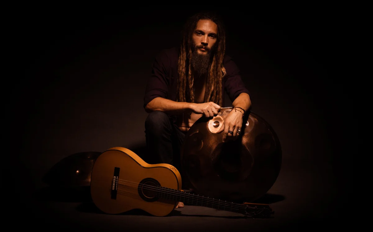 Pablo Vares encerra passagem pelo Rio com apresentação instrumental na Casa com a Música
