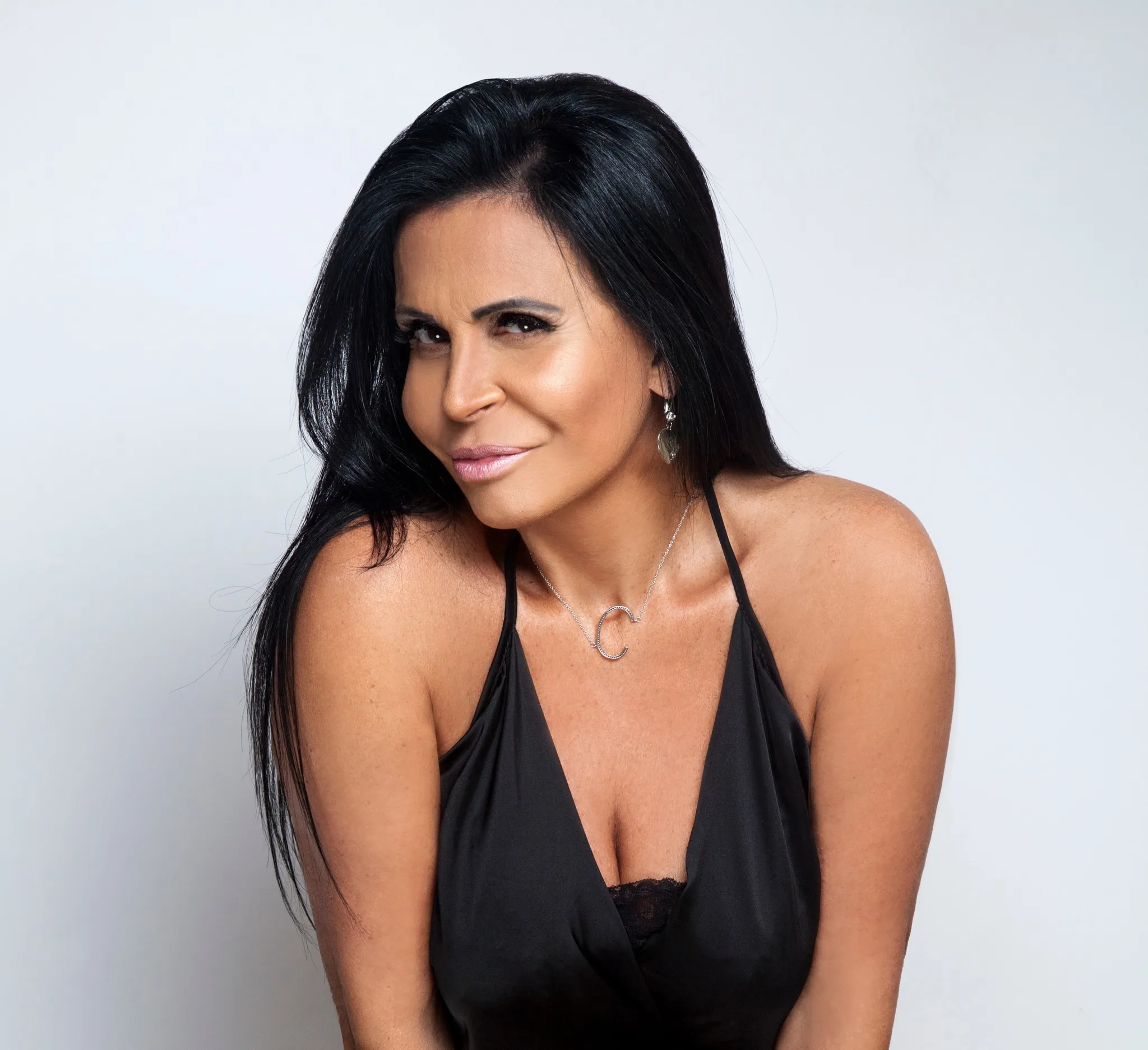 Gretchen participa de edição ao vivo do podcast g1 Ouviu Ao Vivo