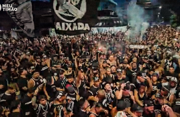 Torcida Gaviões da Fiel invade ruas de Santos antes de Corinthians x Bahia pela 1ª rodada do Brasileirão 2026