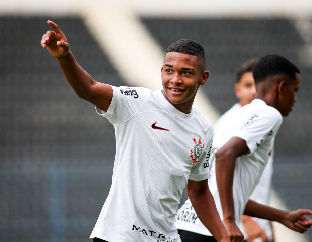 Corinthians tem dois atletas convocados para treinos da Seleção Brasileira Sub-16