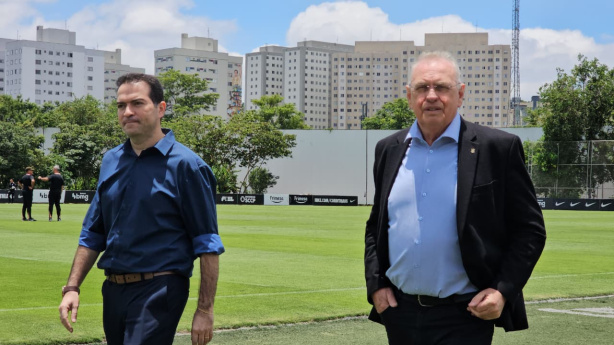 Corinthians tem restrição de transferências levantada pela FIFA e volta a registrar atletas