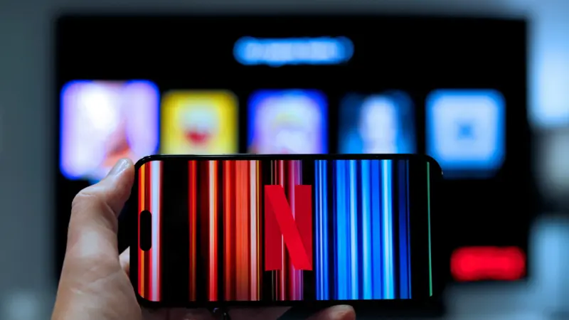 Netflix oferece três planos com valores de R$ 20,90 a R$ 59,90; confira diferenças