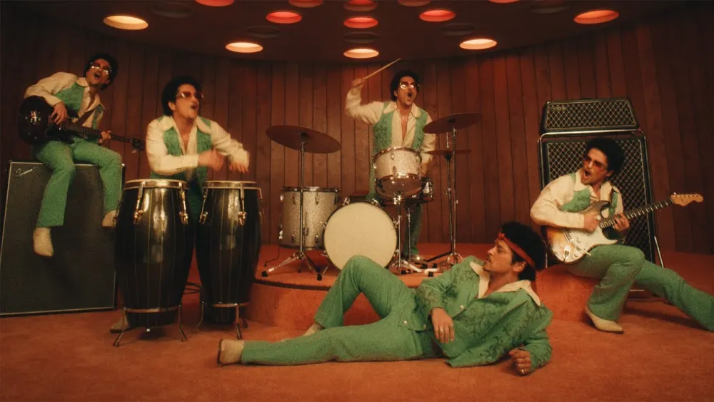 Bruno Mars libera “I Just Might”, primeiro single do álbum The Romantic