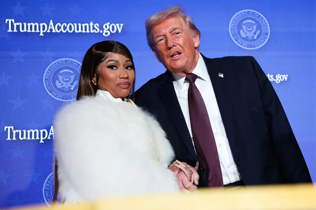 Nicki Minaj recebe Trump Gold Card e agiliza caminho para cidadania nos EUA