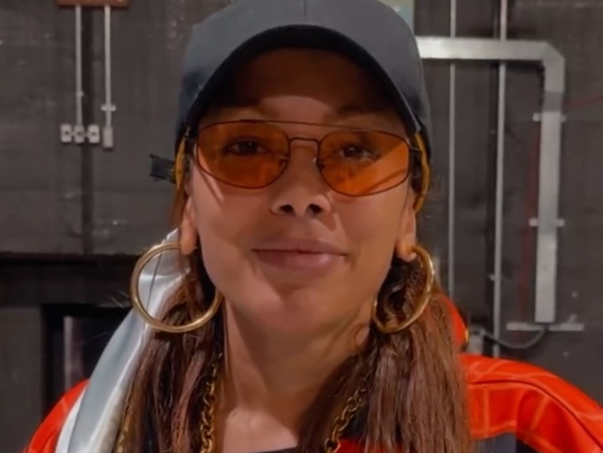 Conheça depois de reclamar do preço dos looks dos “ensaios”, anitta reclama do custo dos sapatos: “e lá se vai 20 mil reais”