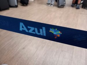 Cade suspende aprovação de investimento minoritário da United Airlines na Azul