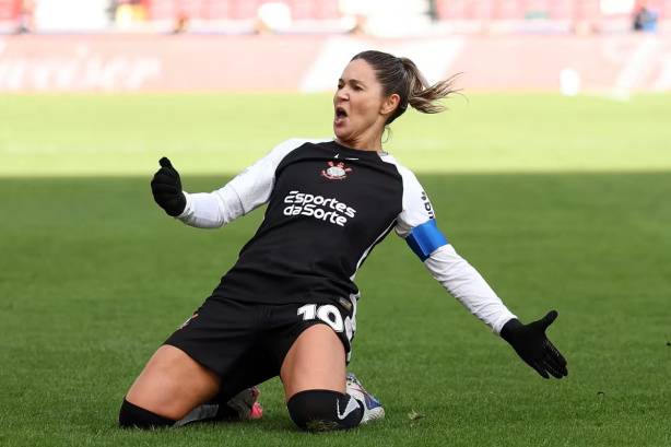 Renée Slegers destaca juventude de Zanotti e analisa Corinthians antes da decisão da Copa das Campeãs