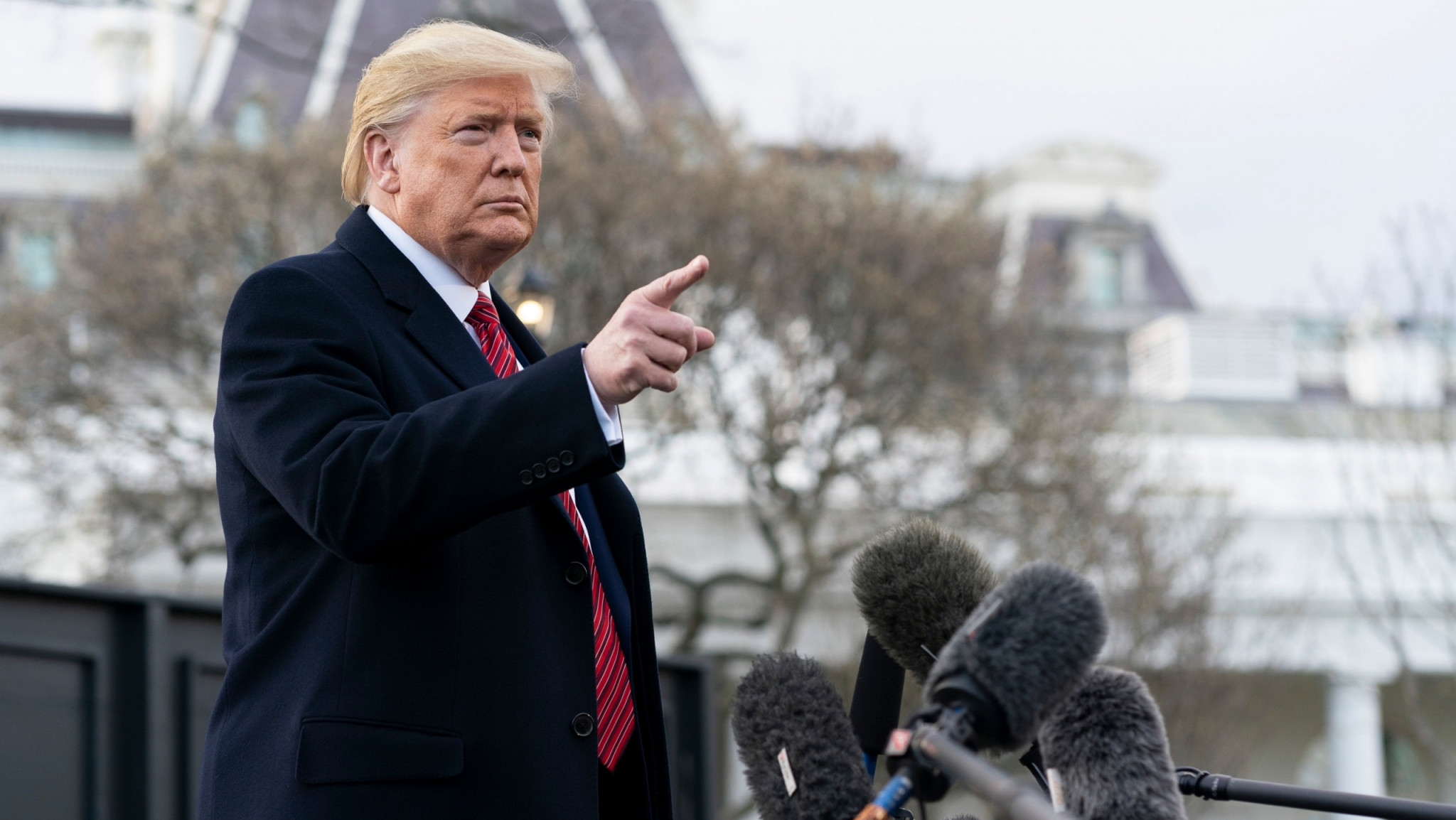 Trump pressiona Otan por anexação da Groenlândia para proteger Domo de Ouro
