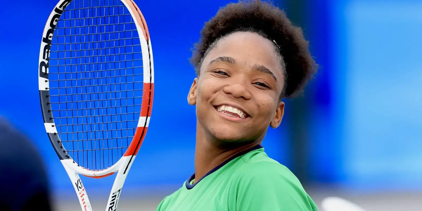Vitória Miranda recebe prêmio da ITF como destaque juvenil do tênis em cadeira de rodas em 2025