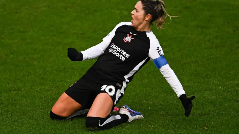 Com gol de Gabi Zanotti, Corinthians avança à final do Mundial de Clubes Feminino