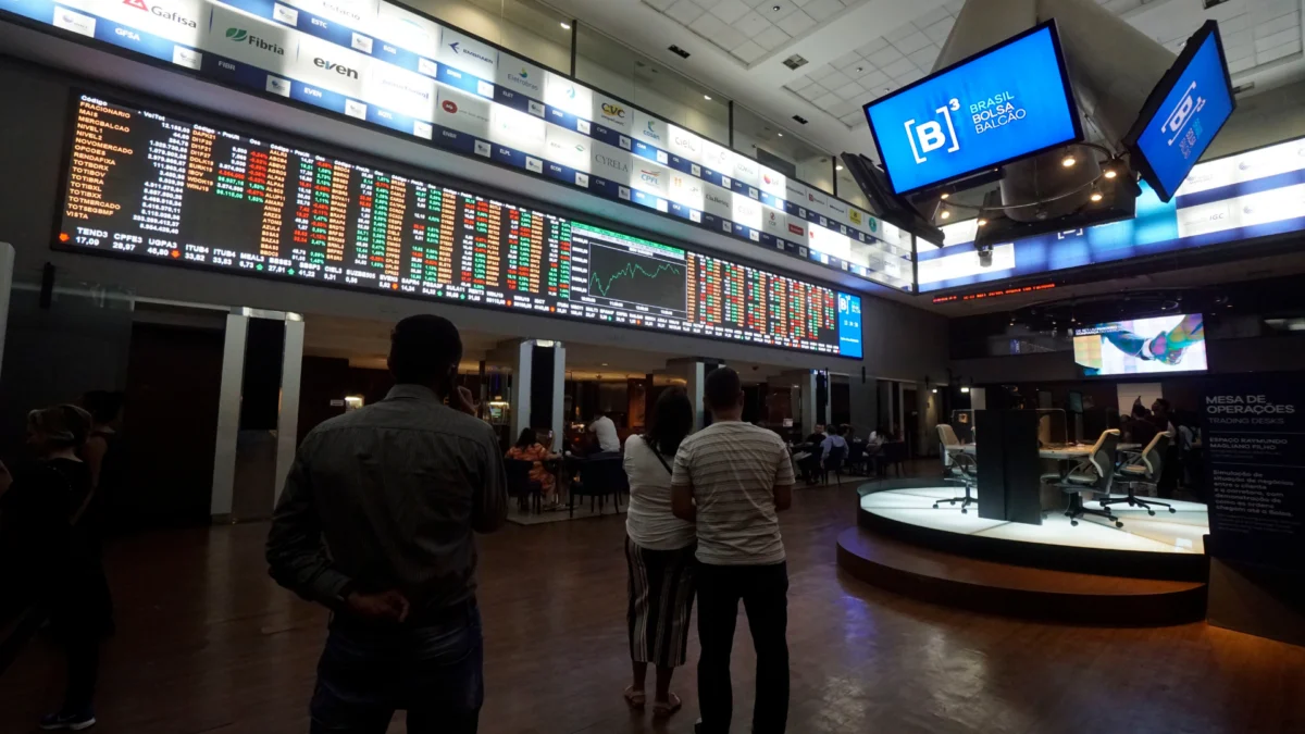 Ibovespa supera 190 mil pontos pela primeira vez após Suprema Corte dos EUA anular tarifas de Trump