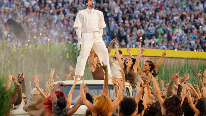 Cachê simbólico de Bad Bunny no Super Bowl foi de apenas US$ 1.000