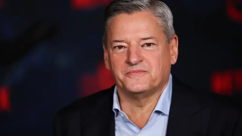 Netflix desiste de disputar aquisição da Warner; ações sobem 10%