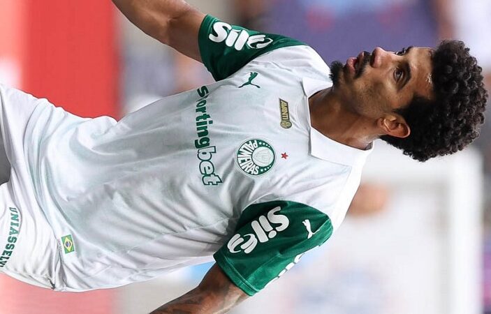 Lucas Evangelista: como foi a temporada do meio-campista no Palmeiras?