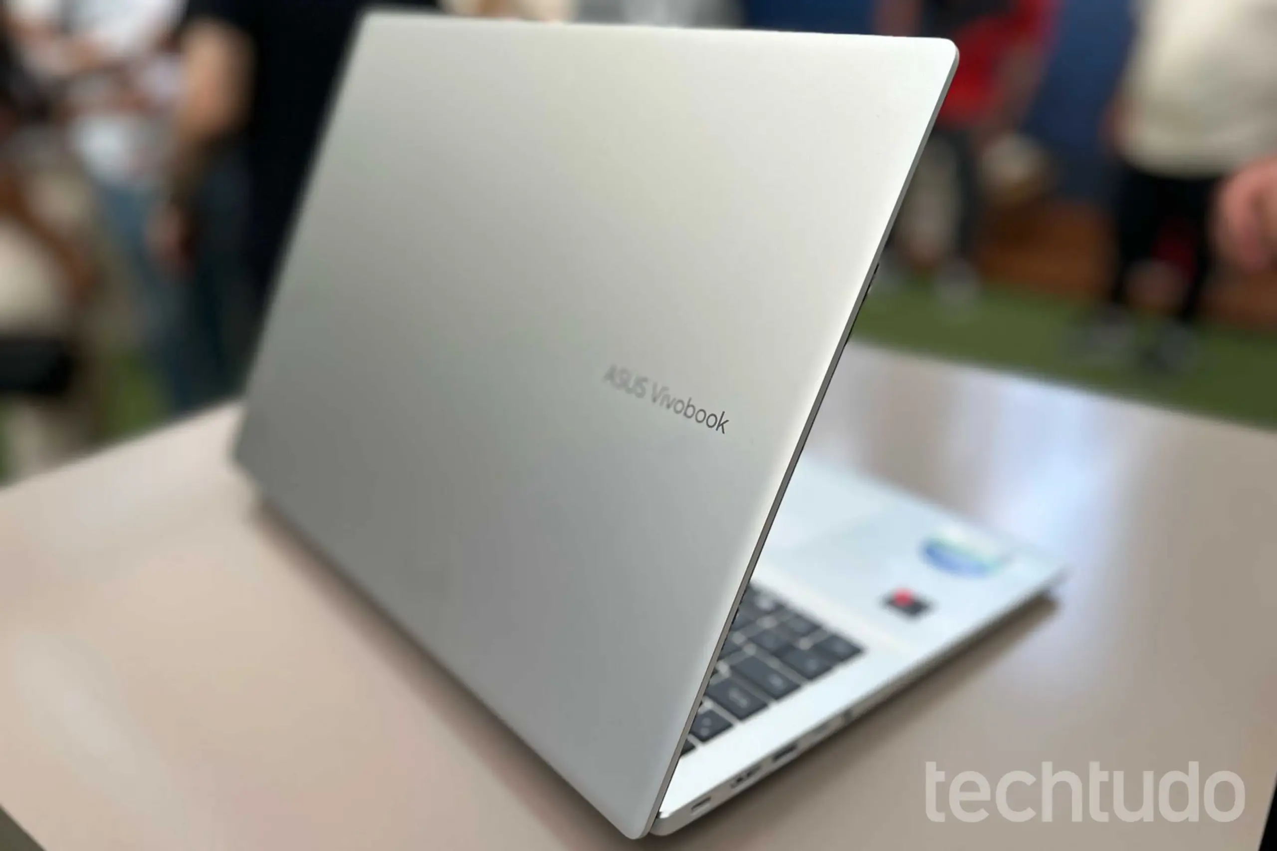 Saiba mais sobre notebook trazido do exterior pode ficar isento de imposto; entenda