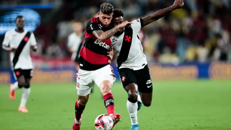Flamengo estreia titulares e vence Vasco por 1 a 0 no Maracanã