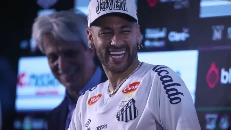 Neymar lança Next10 e entra no mercado bilionário de suplementos