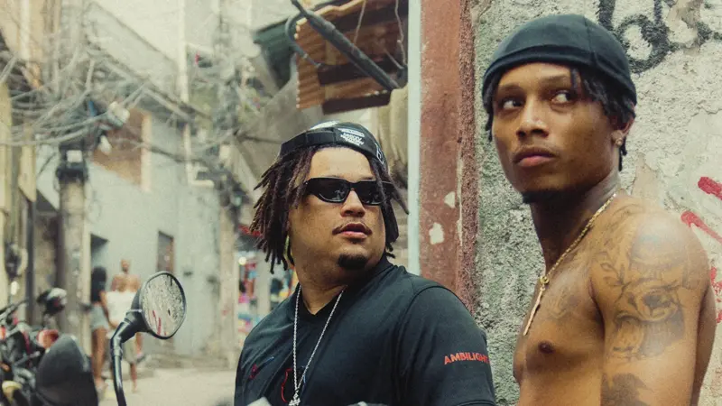 Alee e Klisman lançam o álbum colaborativo “Para Todas Que Fingi Amar”