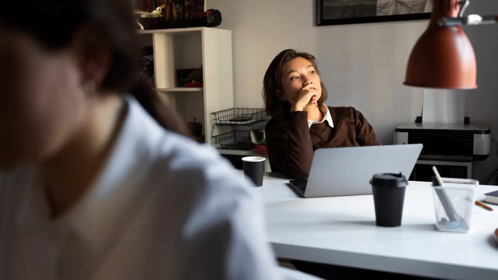 Curso ensina a interpretar e usar a linguagem corporal no trabalho