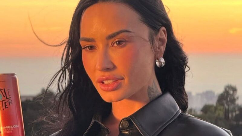 Demi Lovato cancela cinco shows de sua turnê “It’s Not That Deep” por questões de saúde