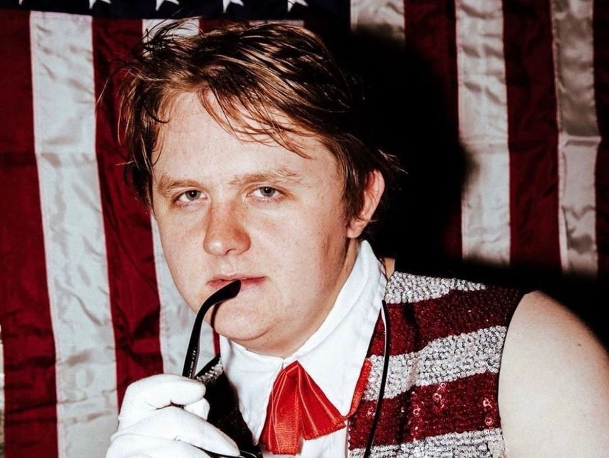 Lewis Capaldi é destaque no line-up do Lollapalooza 2026