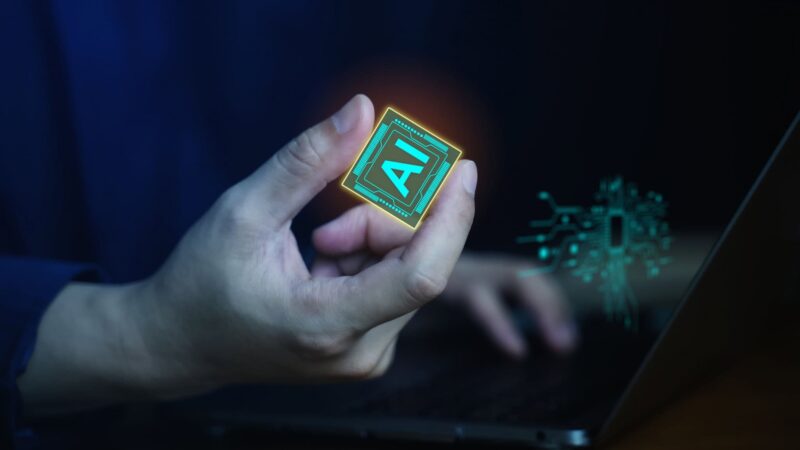 Fábrica centenária japonesa limita oferta de vidro ultrafino para chips de IA e aperta preços de eletrônicos