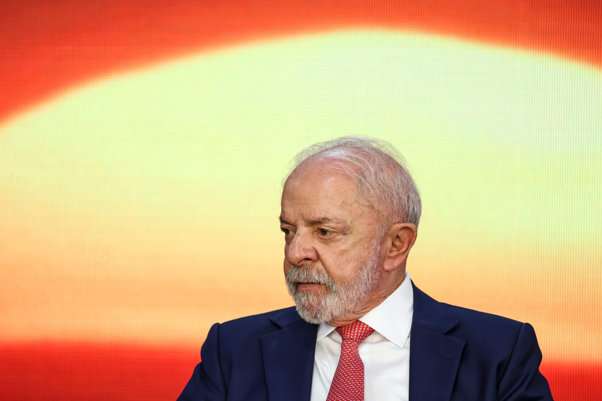 TSE rejeita ação que pedia multa a Lula, PT e Acadêmicos de Niterói por samba-enredo