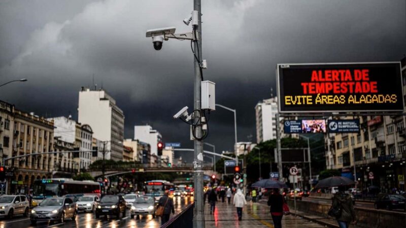 Cidades conectadas adaptam rotina e comércio a variações climáticas por meio de apps e sensores