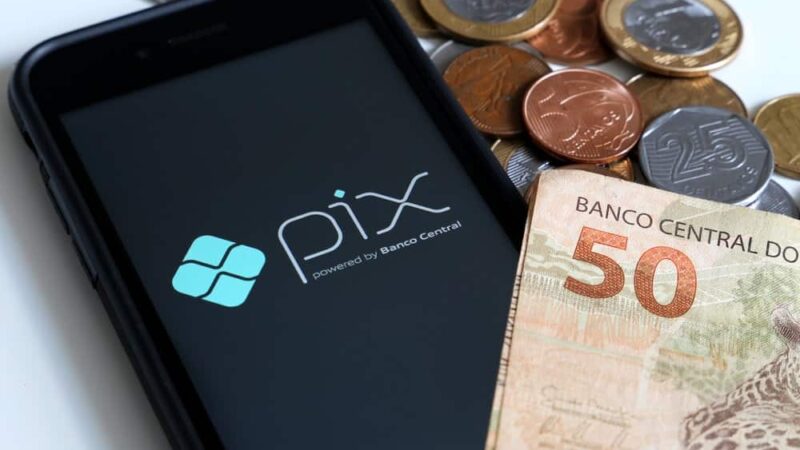 Pix deve alcançar 50% dos pagamentos em e-commerce até 2028