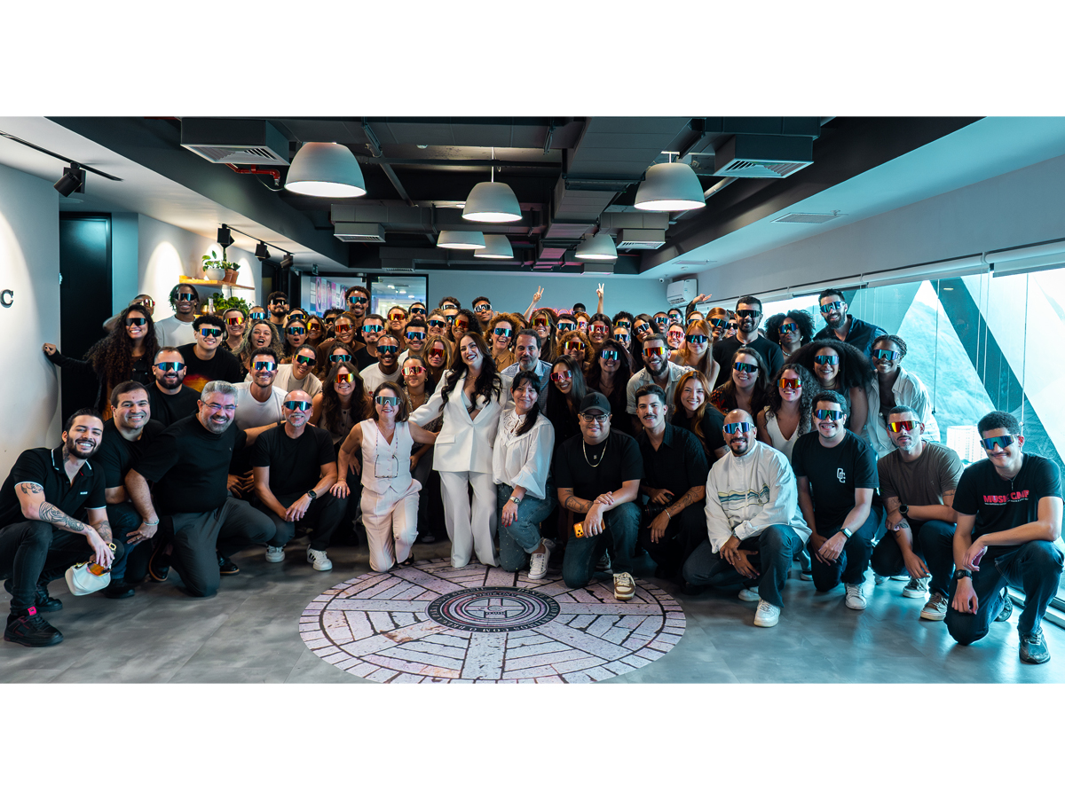 Raphaela Santos assina com a Sony Music Brasil e lança “Impossível” com Ludmilla no projeto Ao Vivo na Paraíba