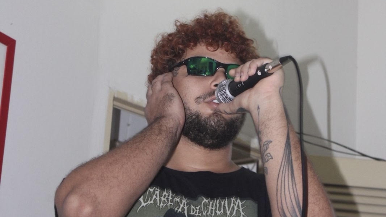 Rapper baiano Cabeça de Chuva lança single que mistura rap e rock